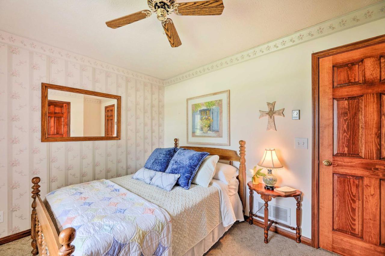 Charming Williamstown Retreat With Private Yard Βίλα Εξωτερικό φωτογραφία